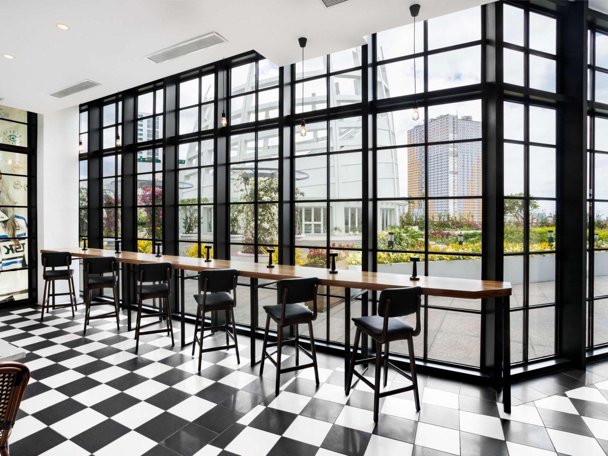 Ibis Styles Manila Araneta City Quezon City Dış mekan fotoğraf