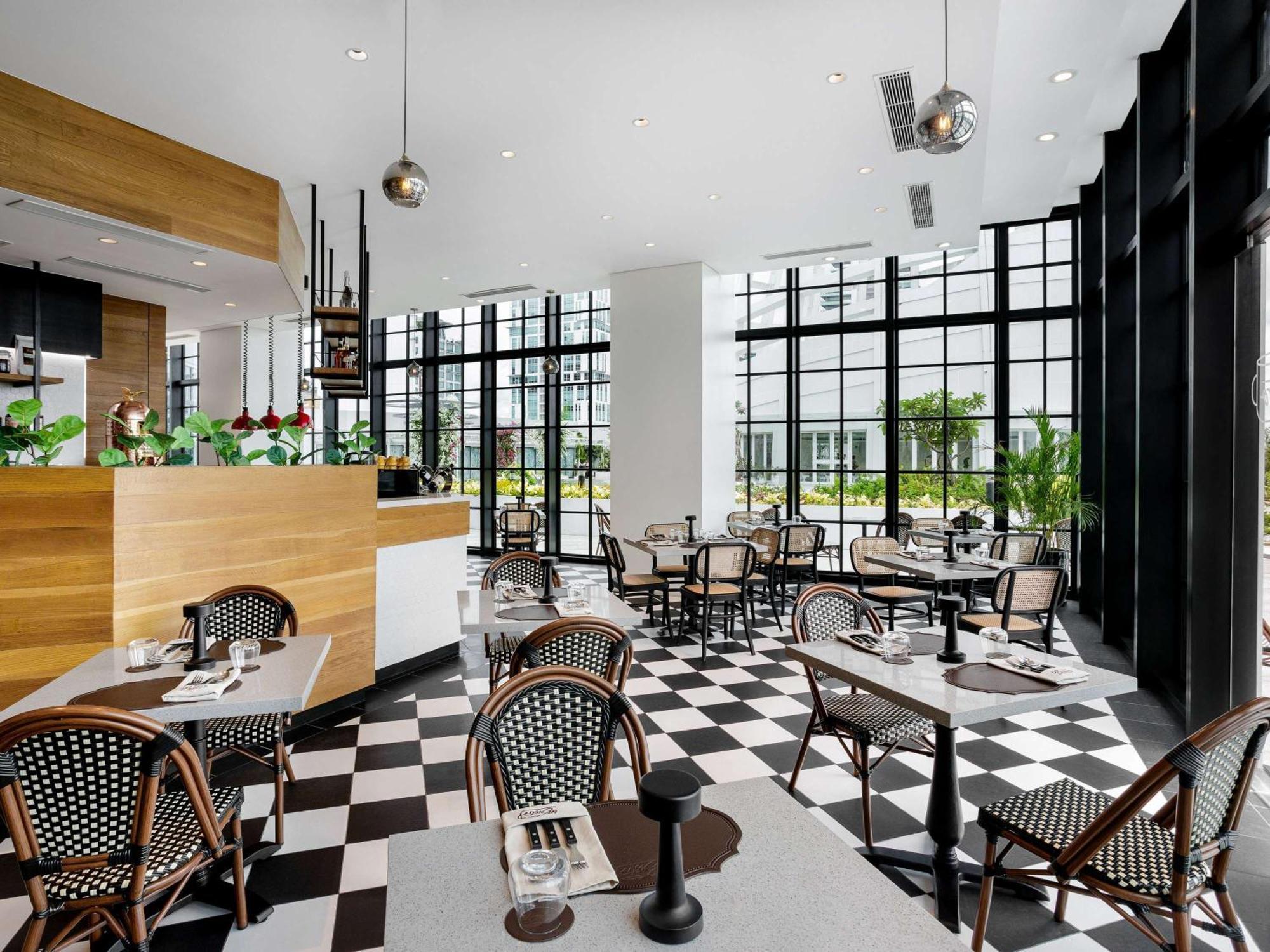 Ibis Styles Manila Araneta City Quezon City Dış mekan fotoğraf