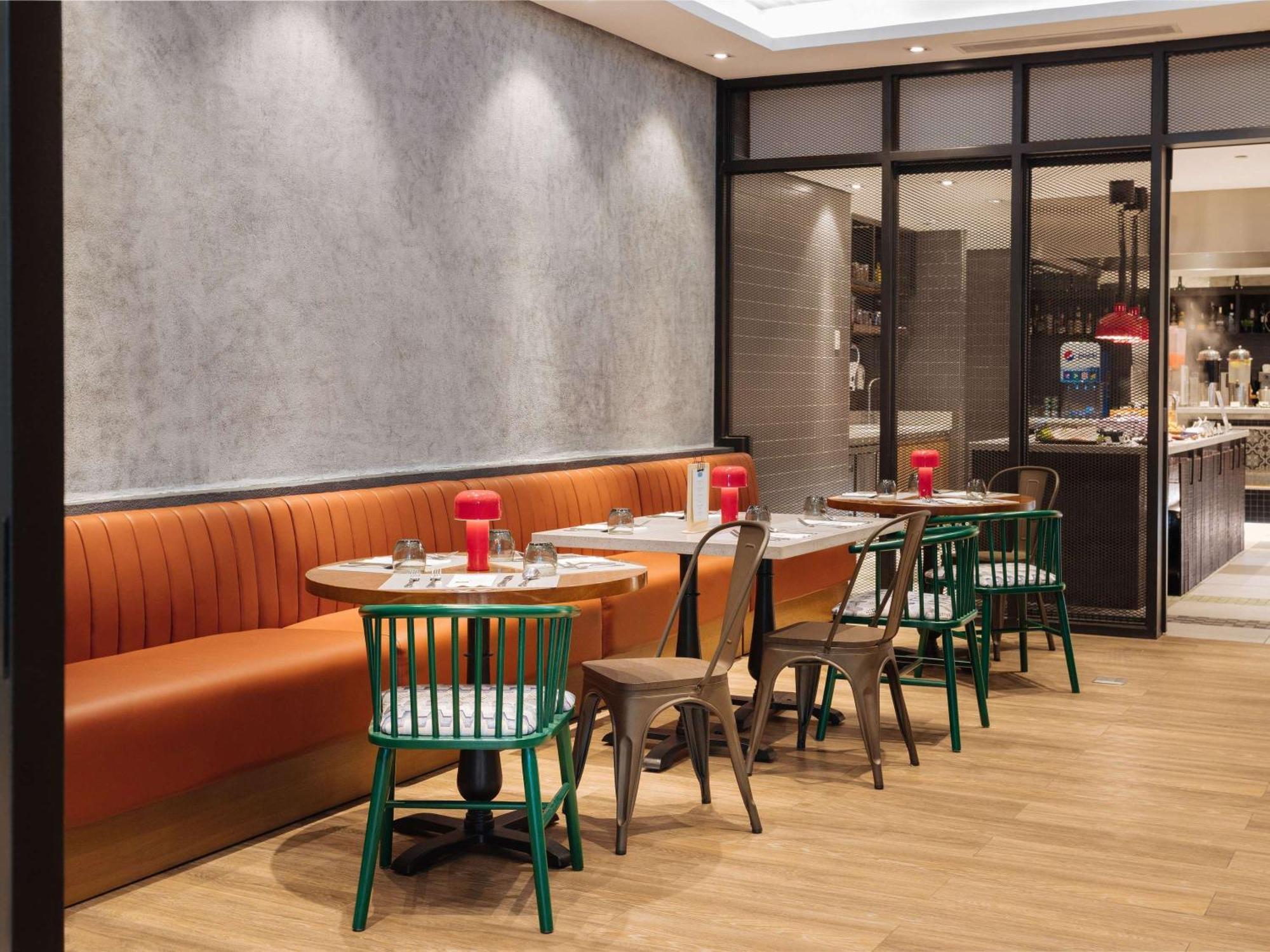 Ibis Styles Manila Araneta City Quezon City Dış mekan fotoğraf